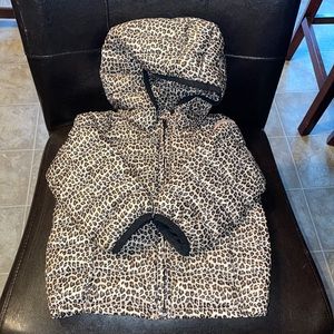 Gap leopard lightweight puffer jacket, 18 to 24 months
